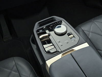 BMW iX Gebrauchtwagen