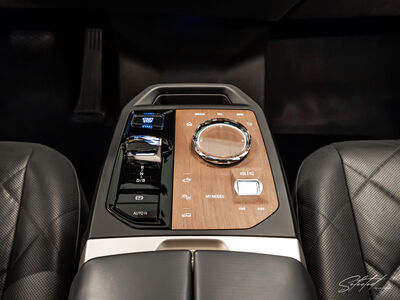 BMW iX Gebrauchtwagen