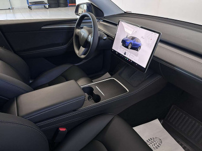 Tesla Model Y Gebrauchtwagen