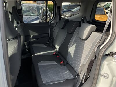 Ford Tourneo Courier Vorführwagen