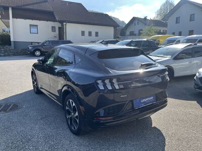 Ford Mustang Mach-E Gebrauchtwagen