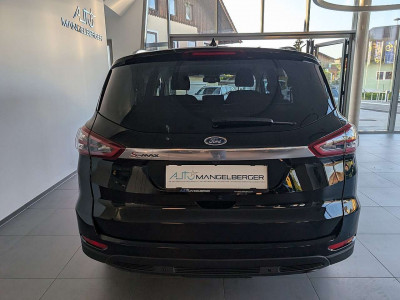 Ford S-MAX Gebrauchtwagen