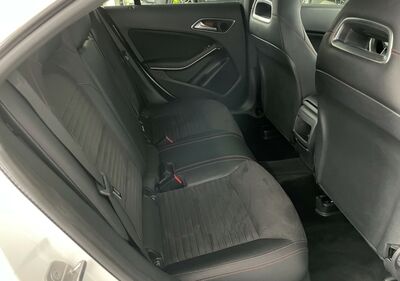 Mercedes-Benz CLA Gebrauchtwagen