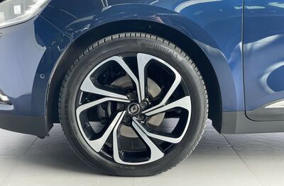 Renault Scénic Gebrauchtwagen