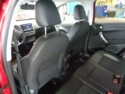 Peugeot 2008 Gebrauchtwagen