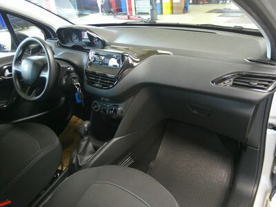 Peugeot 208 Gebrauchtwagen Peugeot 208 Gebrauchtwagen