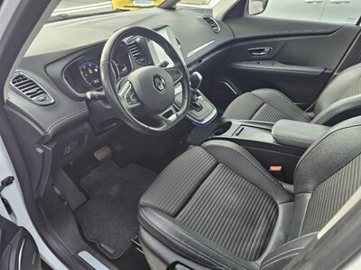 Renault Scénic Gebrauchtwagen