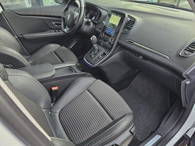 Renault Scénic Gebrauchtwagen