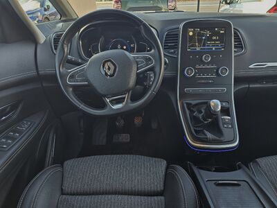 Renault Scénic Gebrauchtwagen