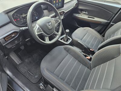 Dacia Sandero Gebrauchtwagen Dacia Sandero Gebrauchtwagen