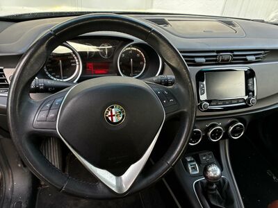Alfa Romeo Giulietta Gebrauchtwagen Alfa Romeo Giulietta Gebrauchtwagen