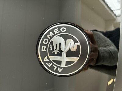 Alfa Romeo Junior Vorführwagen