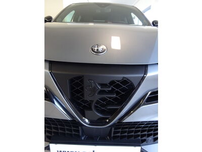 Alfa Romeo Junior Vorführwagen