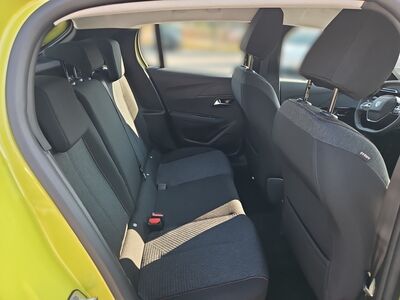 Peugeot 208 Tageszulassung