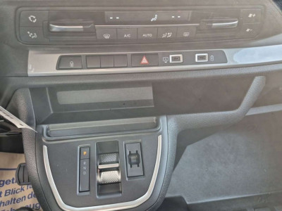 Opel Vivaro Tageszulassung