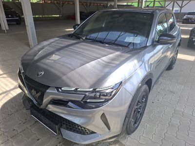 Alfa Romeo Junior Vorführwagen