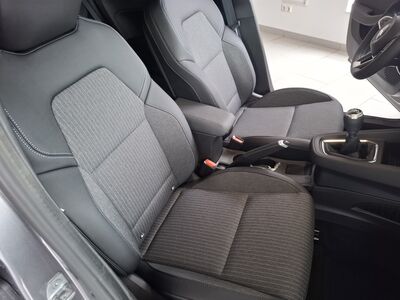 Mitsubishi Colt Tageszulassung