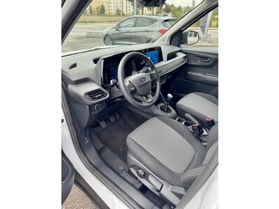 Ford Transit Courier Neuwagen Ford Transit Courier Neuwagen