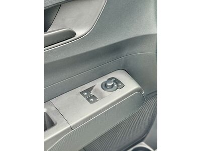 Ford Transit Courier Neuwagen Ford Transit Courier Neuwagen