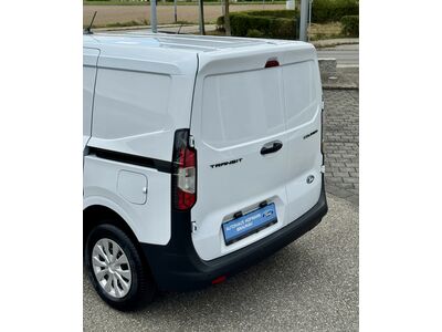 Ford Transit Courier Neuwagen Ford Transit Courier Neuwagen