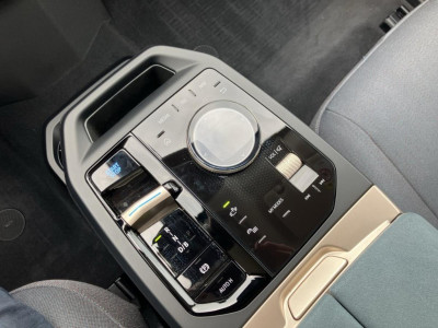 BMW iX Gebrauchtwagen