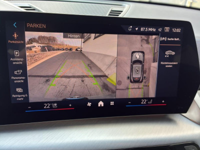 BMW iX2 Vorführwagen