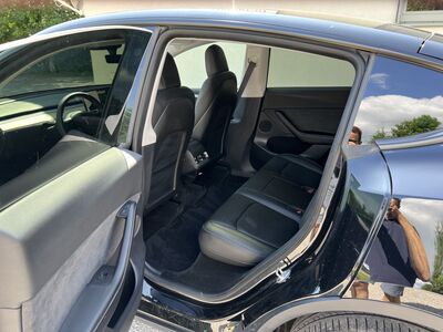 Tesla Model Y Gebrauchtwagen