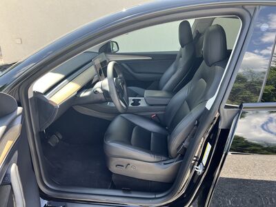 Tesla Model Y Gebrauchtwagen