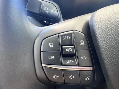 Ford Tourneo Courier Neuwagen Ford Tourneo Courier Neuwagen