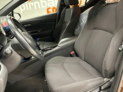 Toyota C-HR Gebrauchtwagen Toyota C-HR Gebrauchtwagen