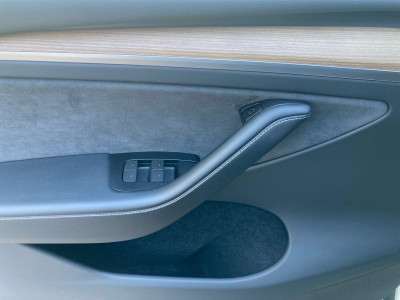 Tesla Model Y Gebrauchtwagen Tesla Model Y Gebrauchtwagen