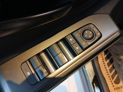 Toyota C-HR Neuwagen Toyota C-HR Neuwagen