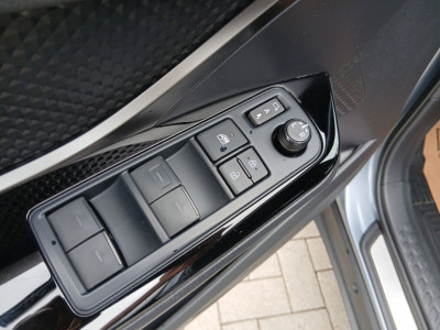 Toyota C-HR Gebrauchtwagen