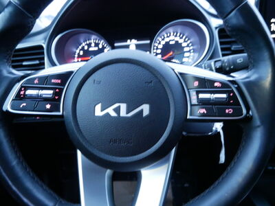 KIA Ceed Gebrauchtwagen KIA Ceed Gebrauchtwagen