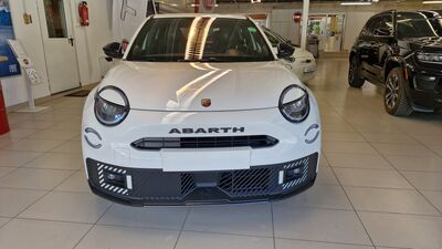Abarth 600e Vorführwagen