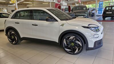 Abarth 600e Vorführwagen