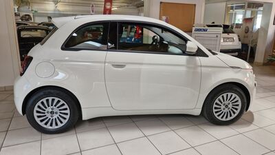 Fiat 500e Vorführwagen