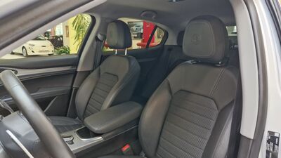 Alfa Romeo Stelvio Gebrauchtwagen Alfa Romeo Stelvio Gebrauchtwagen