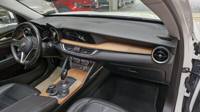 Alfa Romeo Stelvio Gebrauchtwagen Alfa Romeo Stelvio Gebrauchtwagen