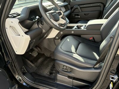 Land Rover Defender Jahreswagen