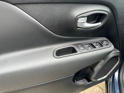 Jeep Renegade Vorführwagen Jeep Renegade Vorführwagen