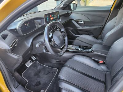 Peugeot 208 Gebrauchtwagen