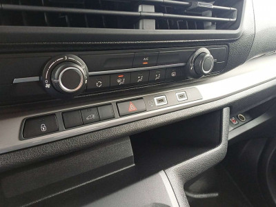 Opel Vivaro Tageszulassung