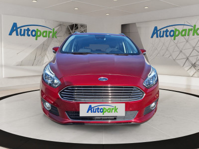Ford S-MAX Gebrauchtwagen