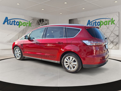 Ford S-MAX Gebrauchtwagen