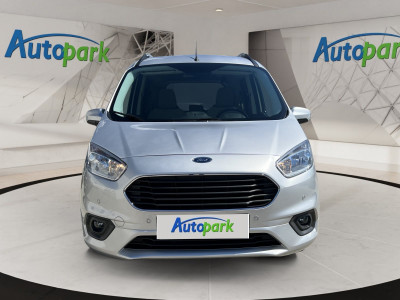 Ford Tourneo Courier Gebrauchtwagen