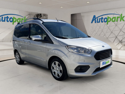 Ford Tourneo Courier Gebrauchtwagen