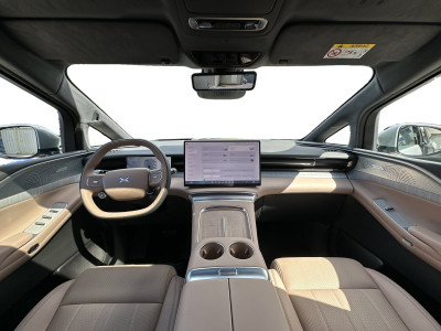 Xpeng X9 Vorführwagen
