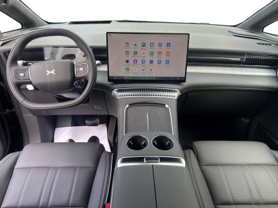 Xpeng X9 Neuwagen