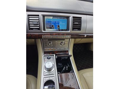 Jaguar XF Gebrauchtwagen